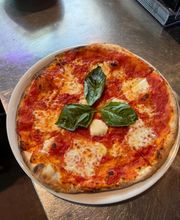 Sapido Italian Restaurant, Pizza , Wine , Market and Café image 5