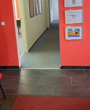 Mayen Flur und Wartebereich