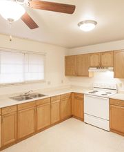 Pinehurst Apartments Ltd image 5