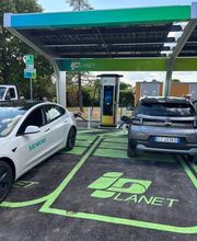 IPLANET Ricarica in sicurezza in modalità ultra fast per tutti i veicoli elettrici.