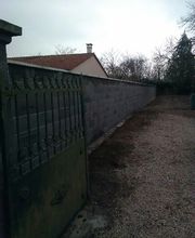 Perche Construction image 19