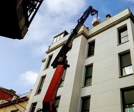 edifici_grua_big_bag_llenya_balmanya_petit.jpg