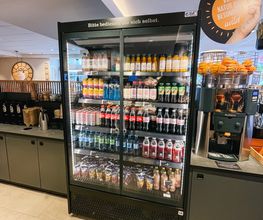 Junge Die Bäckerei. Bild 7