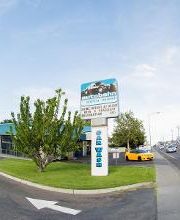 Autobahn Auto Care Center image 4