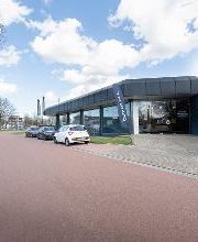 Meubelwinkel Prominent Hengelo | Relaxstoelen | Sta-op stoelen | Banken afbeelding 10