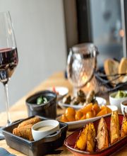 Amistad - tapas y vino Bild 4