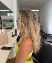 Valdete Derguti Hair Concept Bild 4