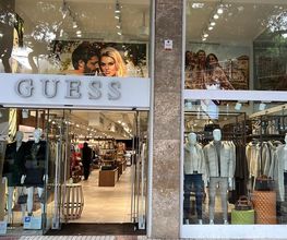 GUESS imagen 2