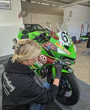 Professionelle Motorrad-Aufbereitung in Bad Marienberg: Glanzleistung WW sorgt für gründliche Pflege, saubere Oberflächen und den langfristigen Werterhalt von Motorrädern im Westerwald.