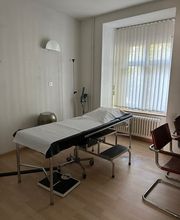 Hausarztpraxis am Stadelhofen Dr. med. Giovanni Ruffo. Operamedica Hausarzt Medizin Bild 6