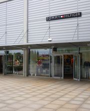 Tommy Hilfiger Outlet Bild 2