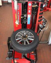 Premio Reifen + Autoservice Simon e.K. Werkstatt Chemnitz Reifenservice