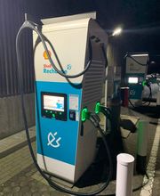 Shell Recharge Charging Station Bild 4