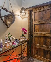 Salt Therapy Grotto & Spa image 18