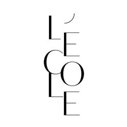 An exceptional discovery of jewelry history, savoir-faire and the world of gemstones. A unique place of learning for everyone to enter the world of jewelry. Exhibitions. By Van Cleef & Arpels.