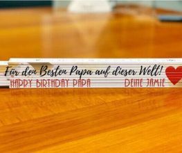 Zollstock mit Foto bedrucken. Der ultimative Zollstock aus Holz mit Einrastfunktion jetzt individuell Gestalten. Mit Foto • Text • Firmenlogo jetzt mit unserem Designer gestalten.