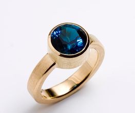 TRIMETALL Goldschmiede, Schmuck, Design, Trauringe Bild 5
