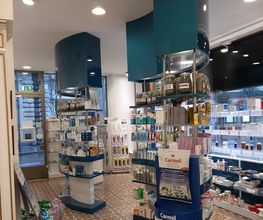Centrale Küng SA - Farmacia Lugano Bild 5