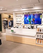 Lacoste Angers image 2