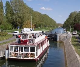 Bateau Champagne Vallée image 8