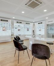 Opticien SAINTE MAXIME - Optical Center image 2