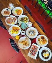 Sofra Breakfast & Lunch image 7