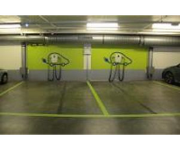 Shell Recharge Charging Station Bild 1