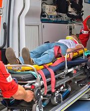Ambulances AES 77 image 1
