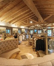 Golf-Pro-Shop am Golfplatz Sonnenalp.