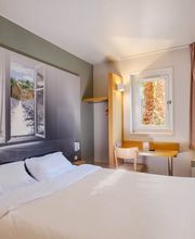 B&B HOTEL Villeneuve-Loubet Plage image 1