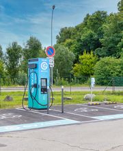 EVzen Station de recharge Pont Sainte Marie