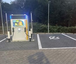 Shell Recharge Charging Station Bild 3