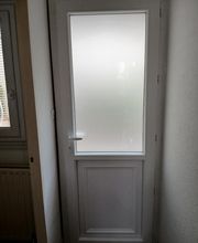 MC. Stores 33 image 2