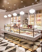 Ladurée Victor Hugo image 1