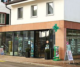 Storchen-Apotheke Bild 1