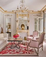 Hôtel Plaza Athénée, Paris