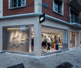 Boutique Lacoste Reims - Angle rue des Elus