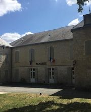 Mairie - Surgères image 1