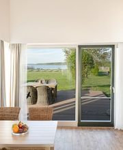 Terrasse der Seevilla des BEECH Resorts Plauer See