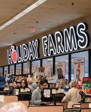 Holiday Farms Supermarket image 9