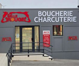 La Belle Rouge image 1