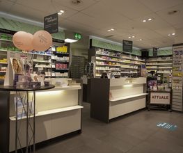 cassiere-farmacia-amavita-realini