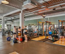 Basic-Fit 24/7 image 1
