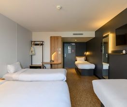 B&B HOTEL Compiègne image 4