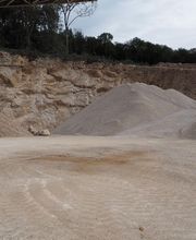 Carrière De La Loue image 3