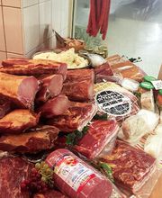 Fleisch, Wurstwaren und Spezialitäten