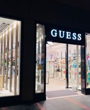 GUESS imagen 2