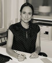 HADRON GRAF / Nora Keller