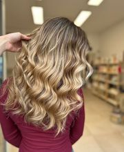 FATA HAIR FASHION di Zanchi Thea Bild 10