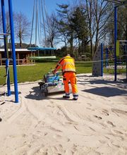Baby Tapiro Spielplatz